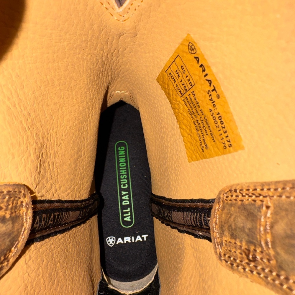 Ariat Distressed Brown Hybrid Rancher Western Boot, Like New, See Flaw Details - Picture 5 of 9
